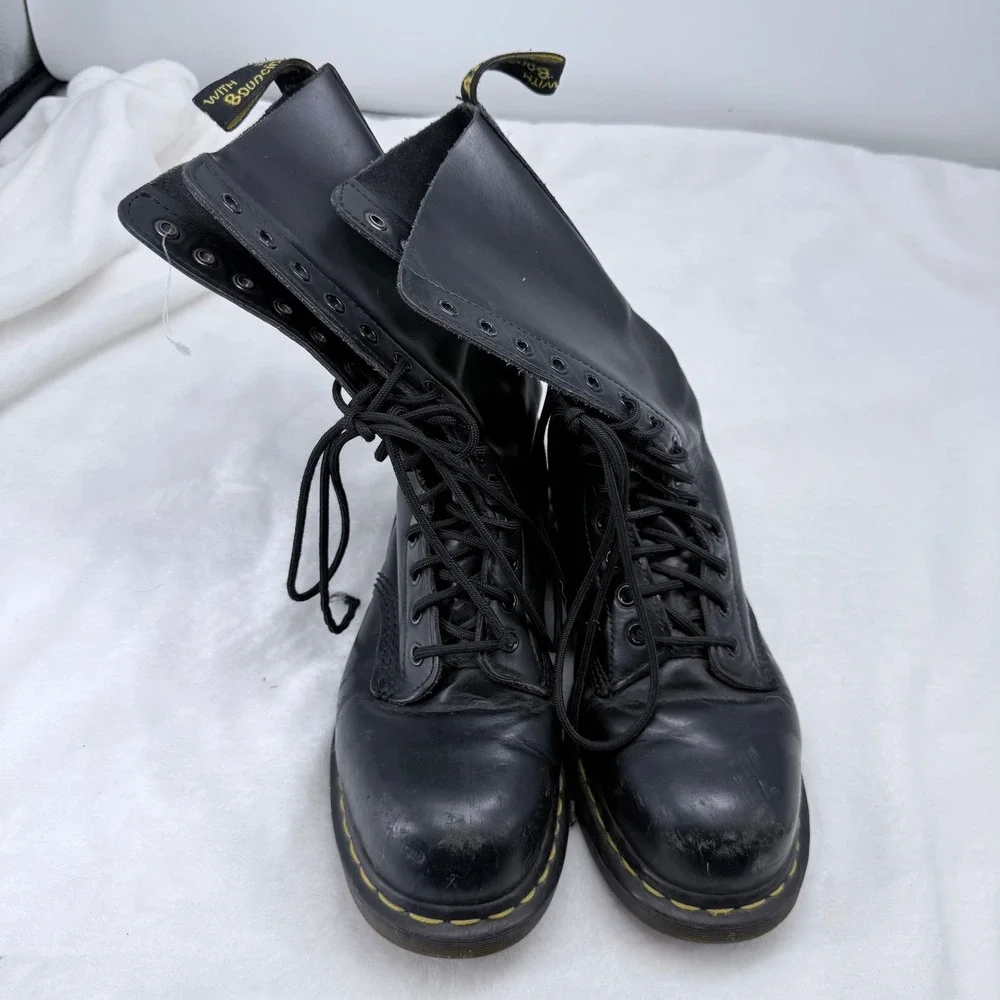 Dr Martens 1490 Black Leather 14 Eye Hole Combat Boots US Men 7 Women‎ 8 UK 6